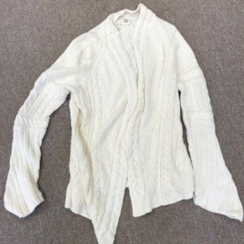 CLICK Movie Wardrobe - Kate Beckinsale Sweater COA